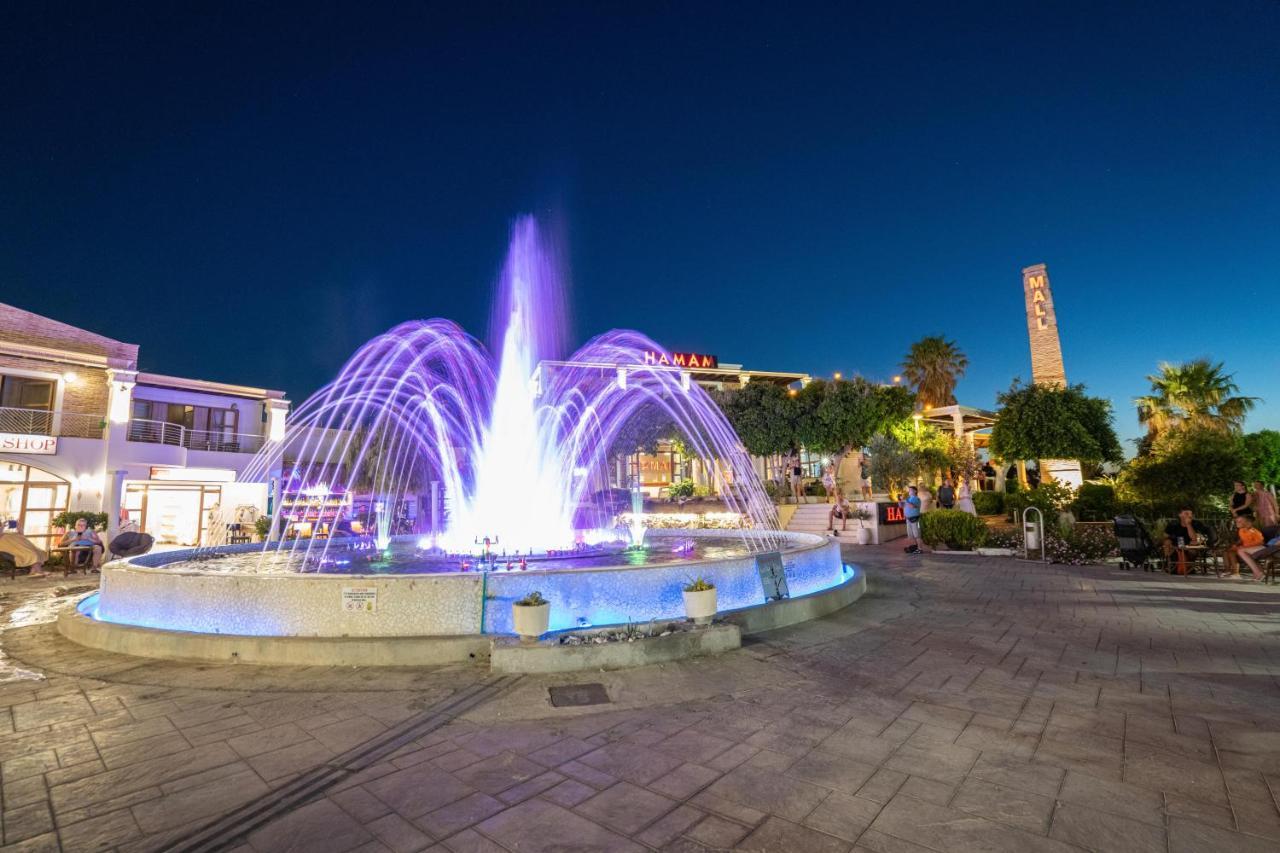Tigaki Mall Hostel Екстер'єр фото